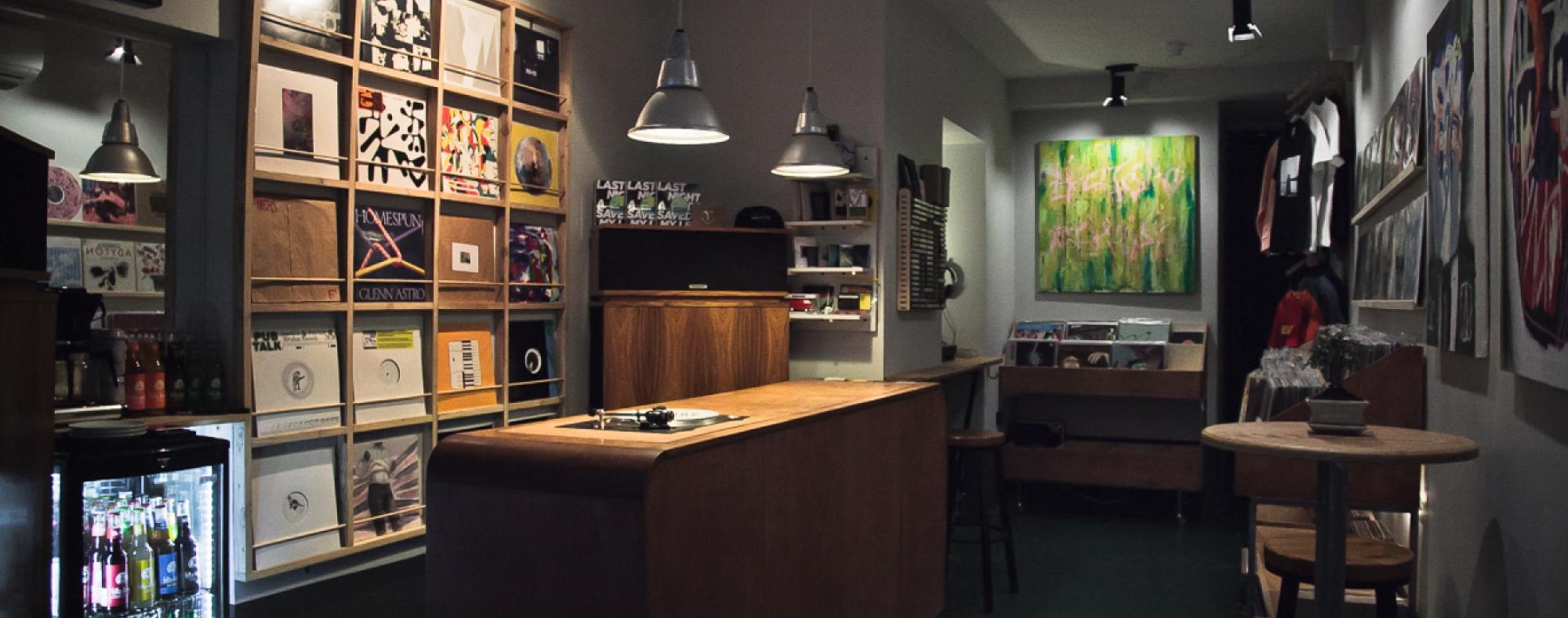 RECORD STORE Washing Machine